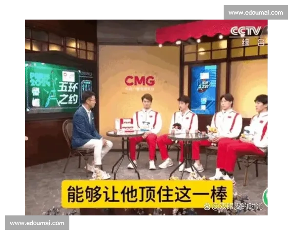 潘展乐破浪前行书写中国泳坛新传奇篇章激荡青春力量引领时代荣光 - 副本 - 副本