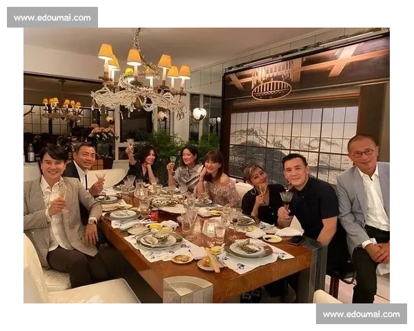 球星豪宅曝光背后奢华生活与隐秘故事引发粉丝热议财富版图大起底 - 副本 - 副本 球星豪宅曝光背后奢华生活与隐秘故事引发粉丝热议财富版图大起底 - 副本 - 副本