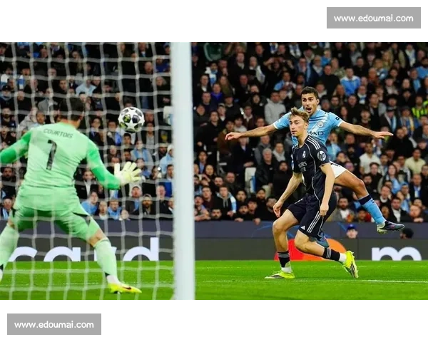 终场比分定胜负豪门对决上演逆转绝杀引爆赛场球迷彻夜沸腾经典之战 - 副本