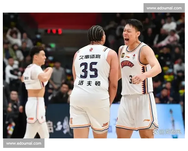 绝杀定胜局主场沸腾中国队鏖战强敌赢下关键之战展现顽强斗志全场掌声雷动 - 副本 - 副本 绝杀定胜局主场沸腾中国队鏖战强敌赢下关键之战展现顽强斗志全场掌声雷动 - 副本 - 副本